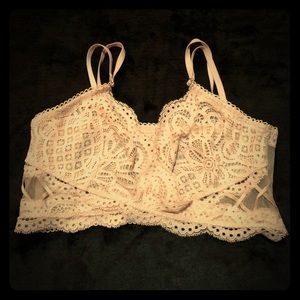 NWT Victoria’s Secret Lace Bralette Ivory Medium